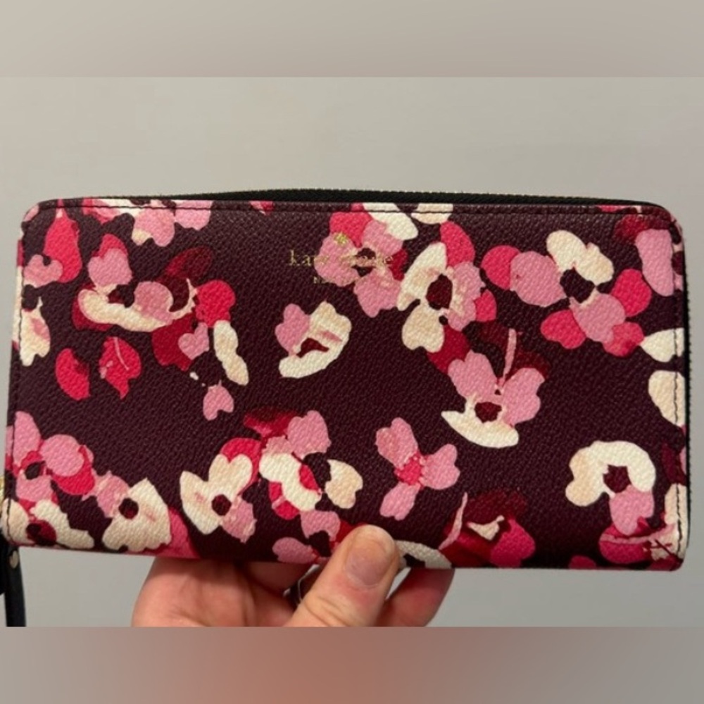 Kate Spade Floral Wallet